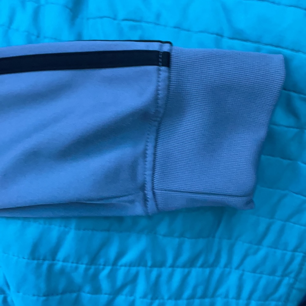 Adidas jacket - Picture 3 of 5